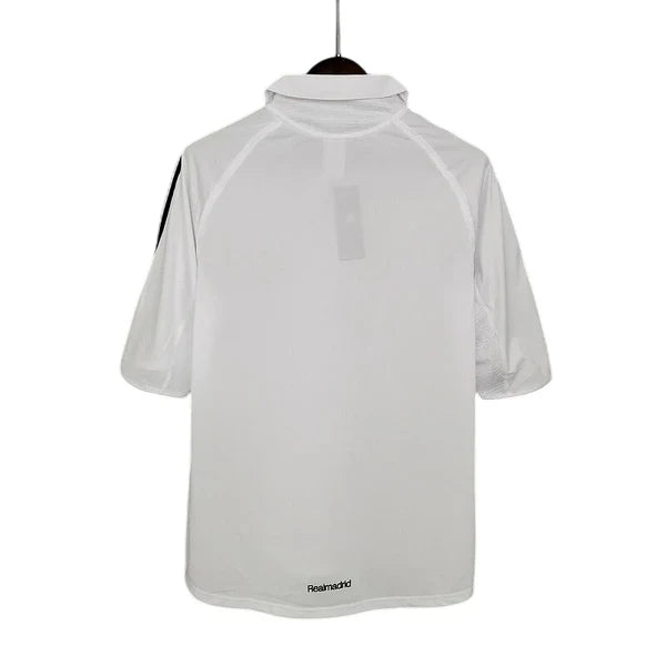 Retrô - Camisa Real Madrid Home 2005/06